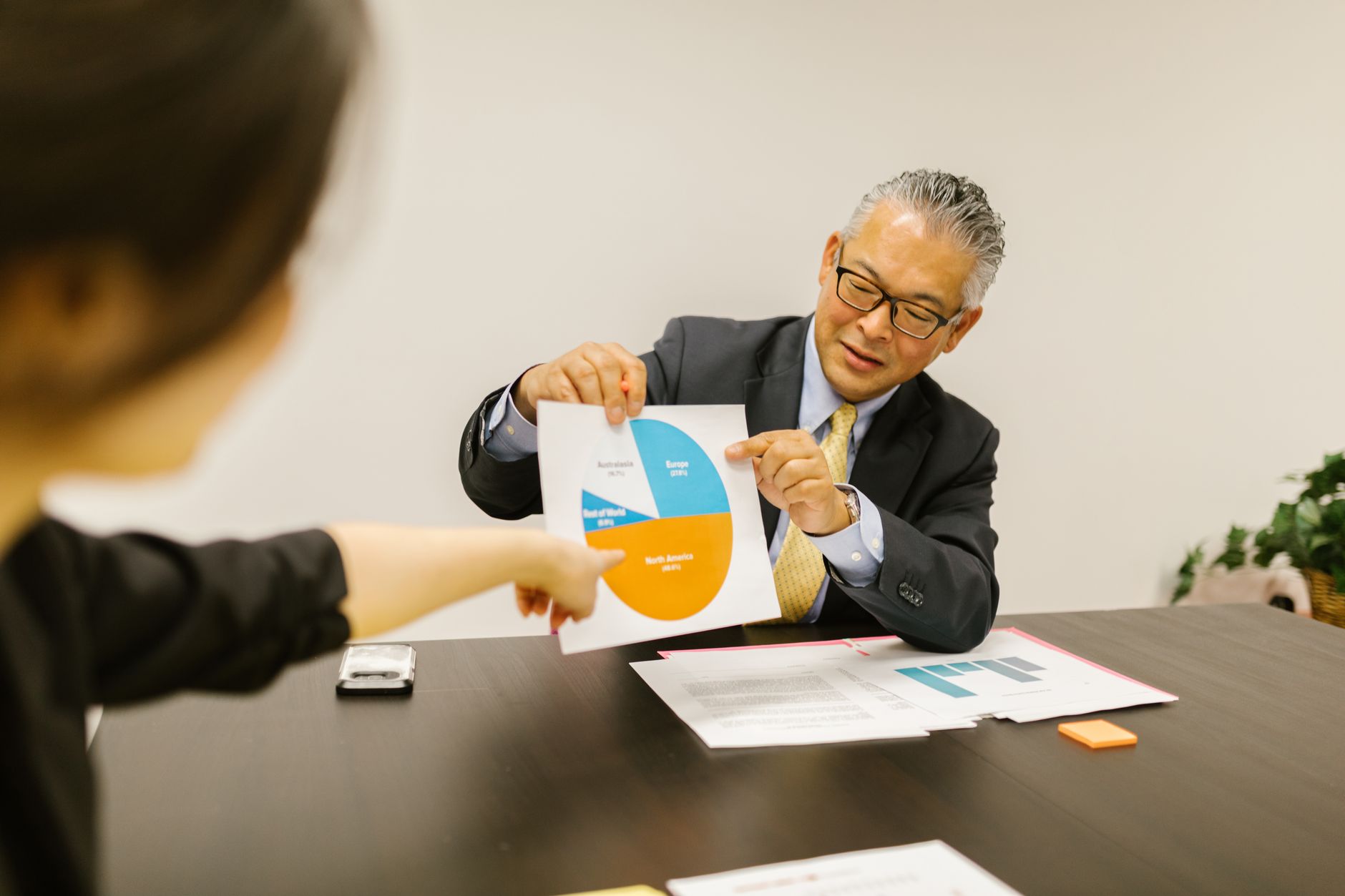 成果を共有しながら横展開する会議